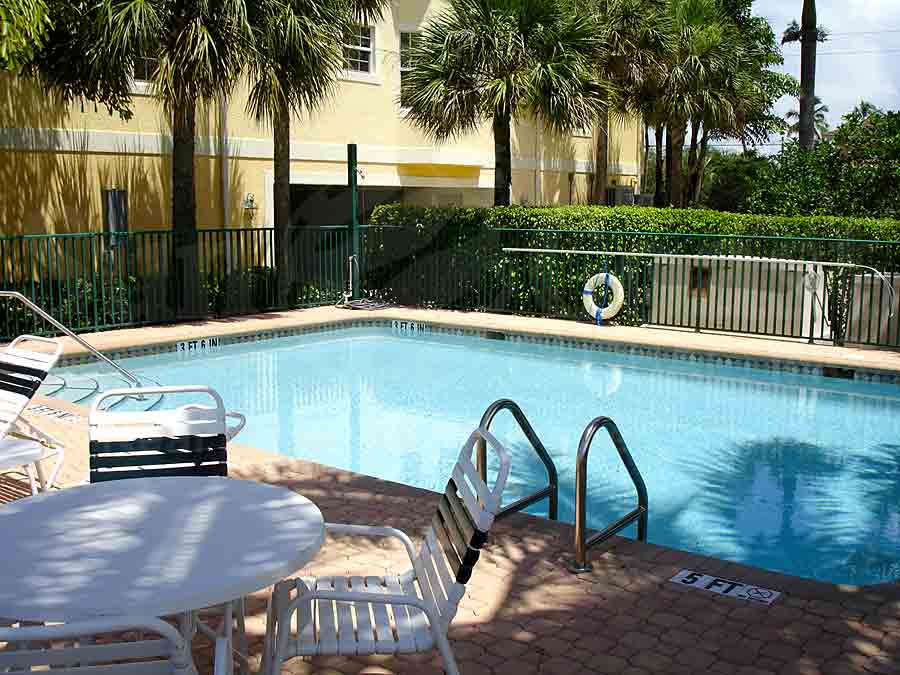 Azzurro Community Pool and Sun Deck Furnishings